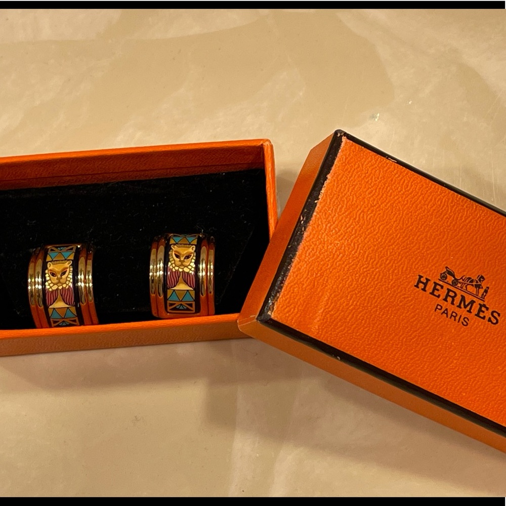 Hermes Clip-on earrings